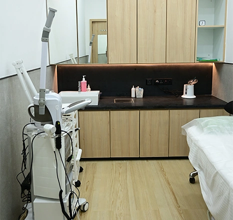 Ageless Clinic In Powai